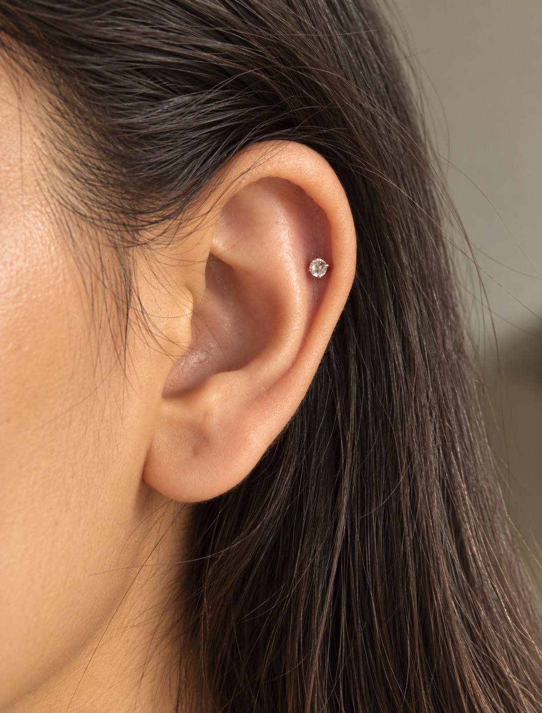Round Solitaire Stud