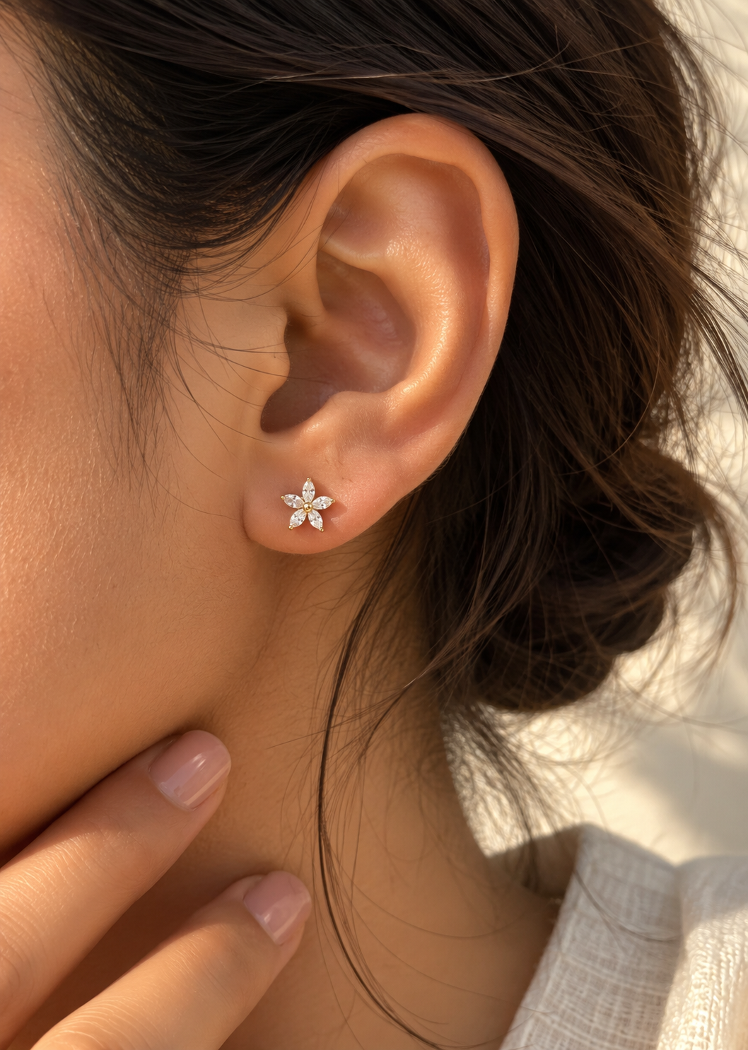 Marquise Flower Flat Back Stud