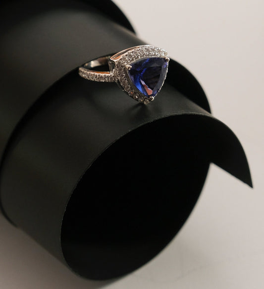 Tanzanite Engagement Ring White Gold