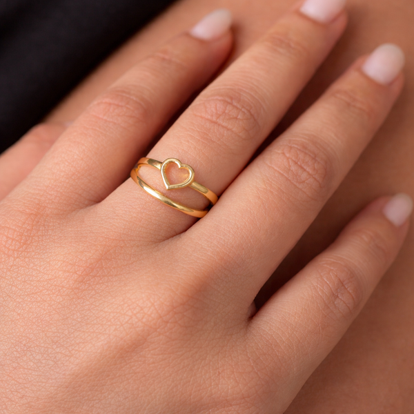 Minimal adjustable heart ring in 925 silver for stacking and layering