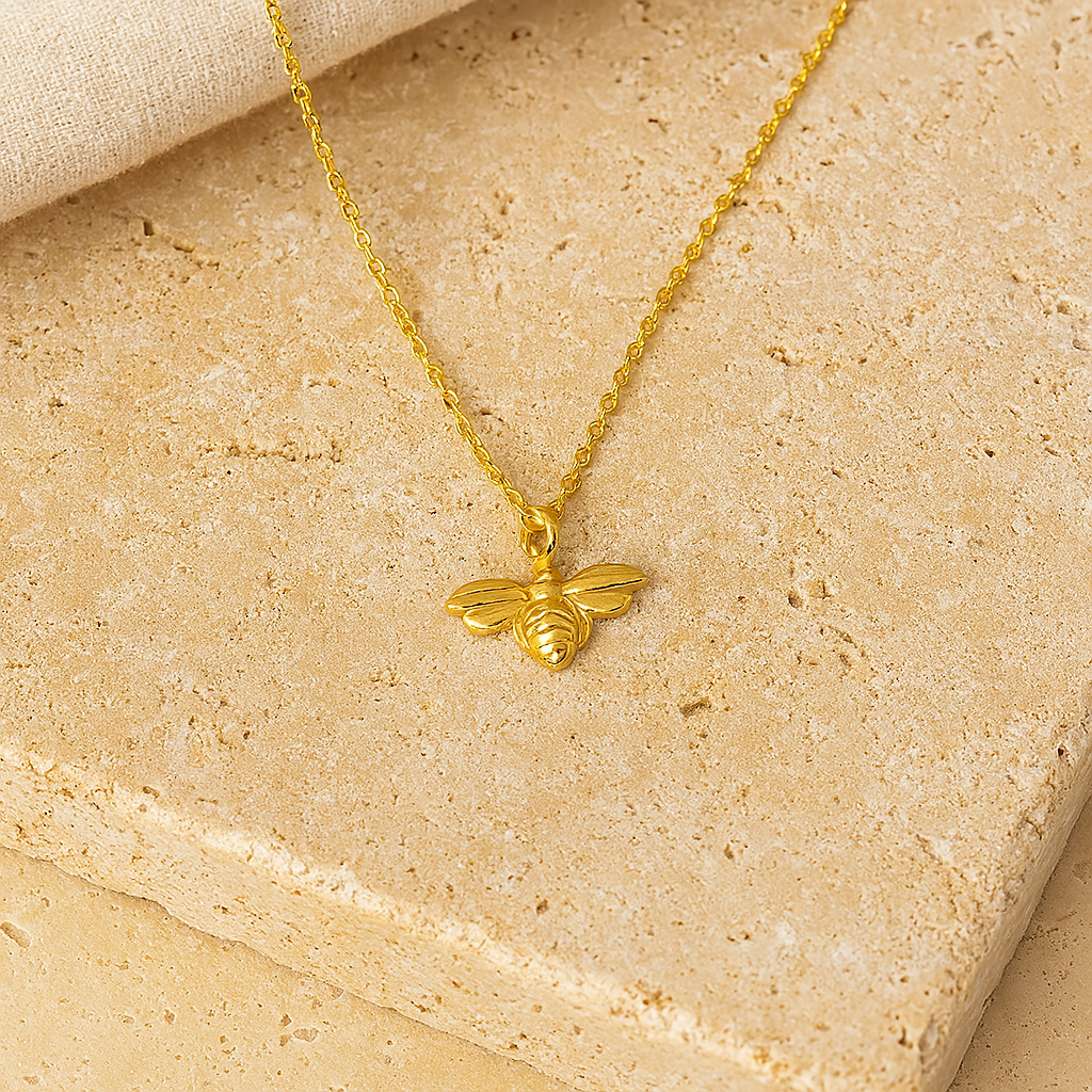 Bee Necklace-Pendants-Anushka Jain Jewellery