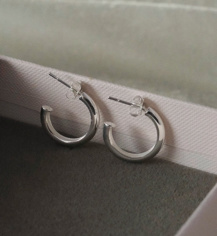 Bold Hoops-Hoops-Anushka Jain Jewellery