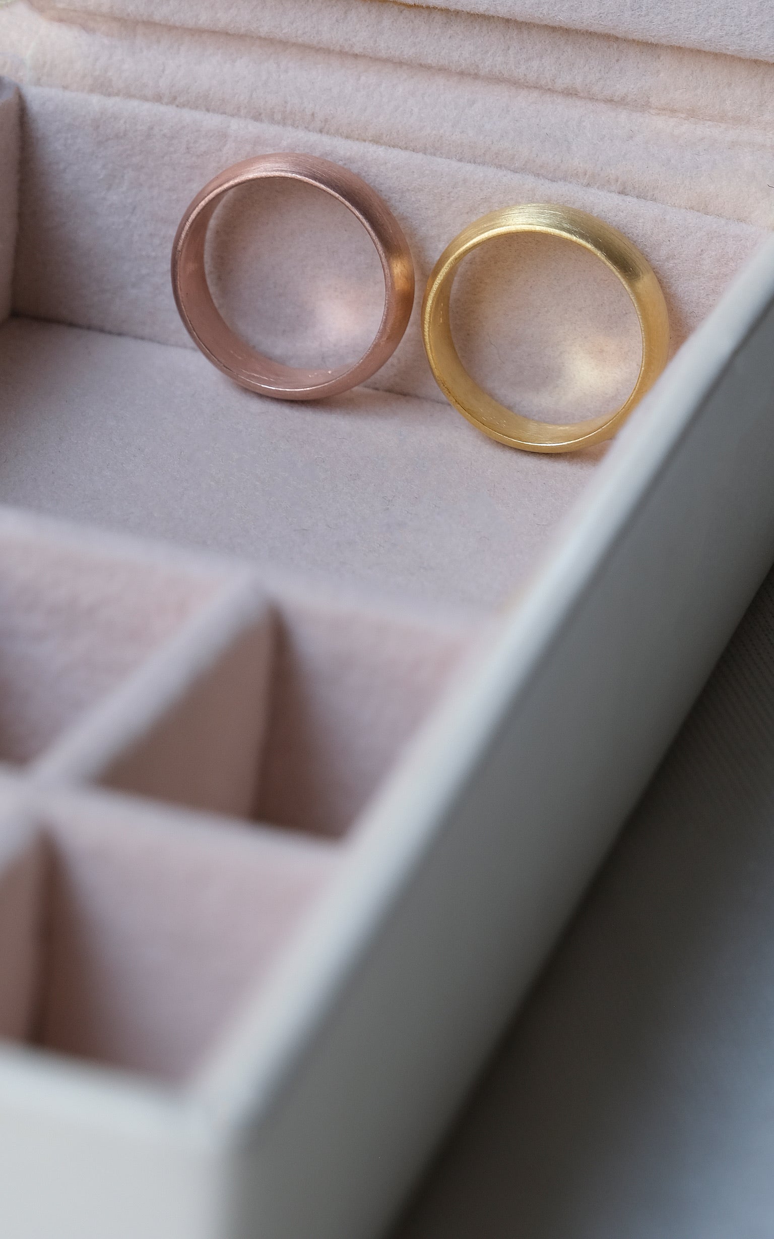 Everyday 6mm matte silver ring for minimal styling
