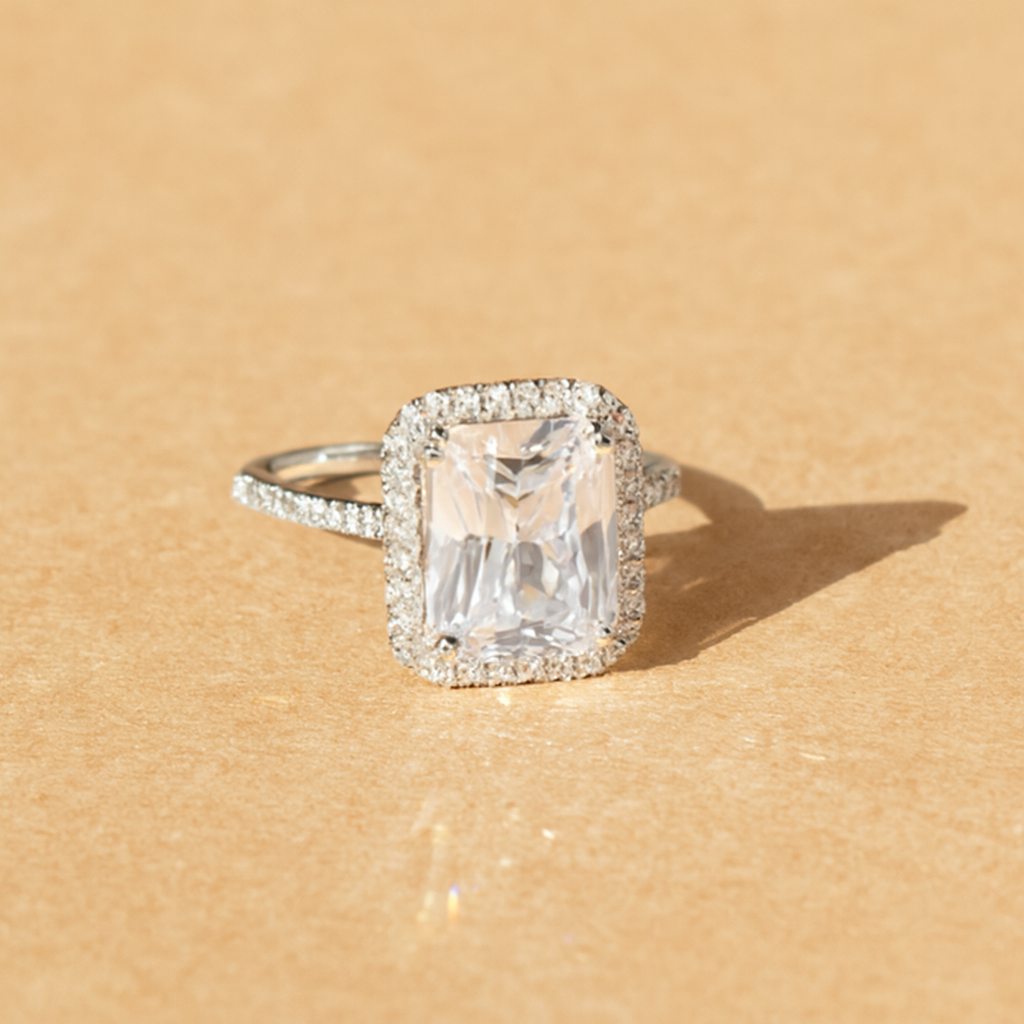 Diamond Solitare Ring-Rings-Anushka Jain Jewellery