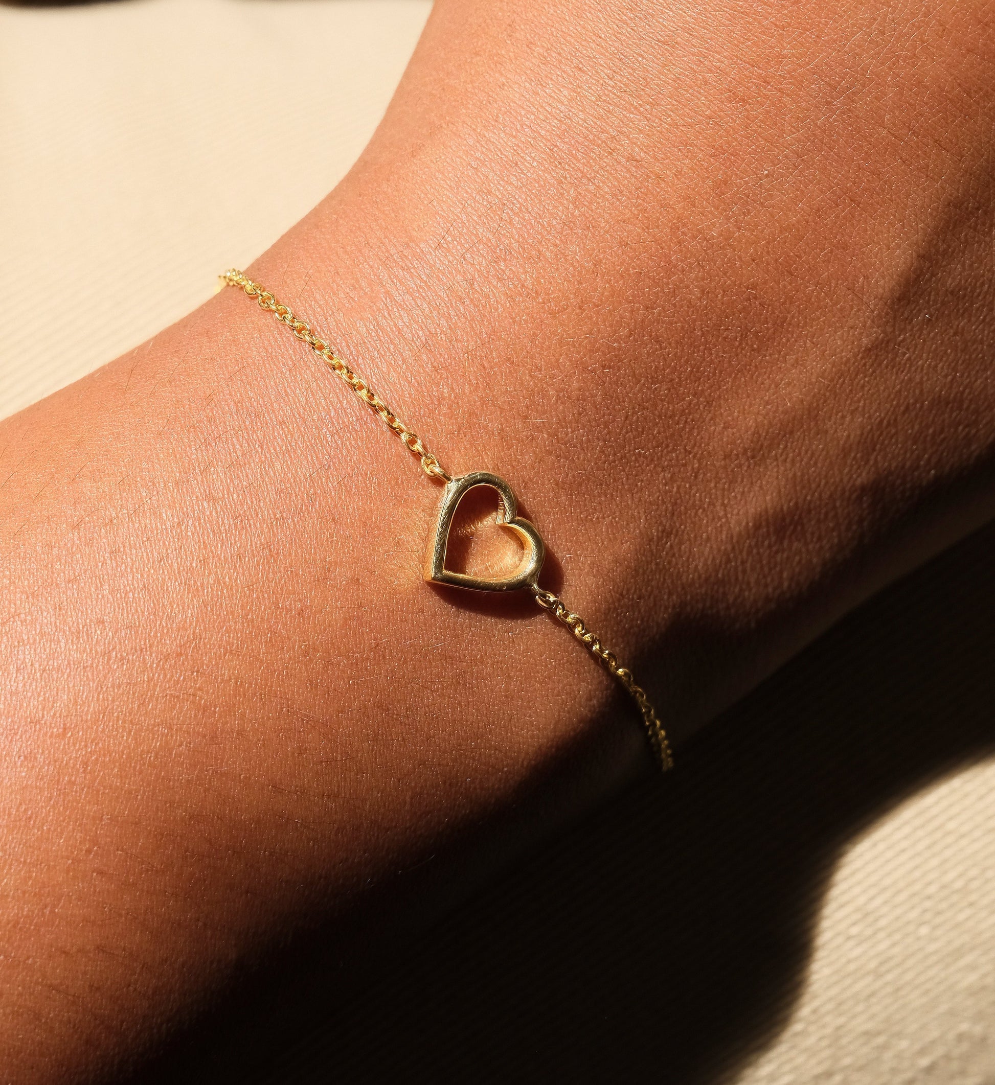 Hollow Heart Bracelet