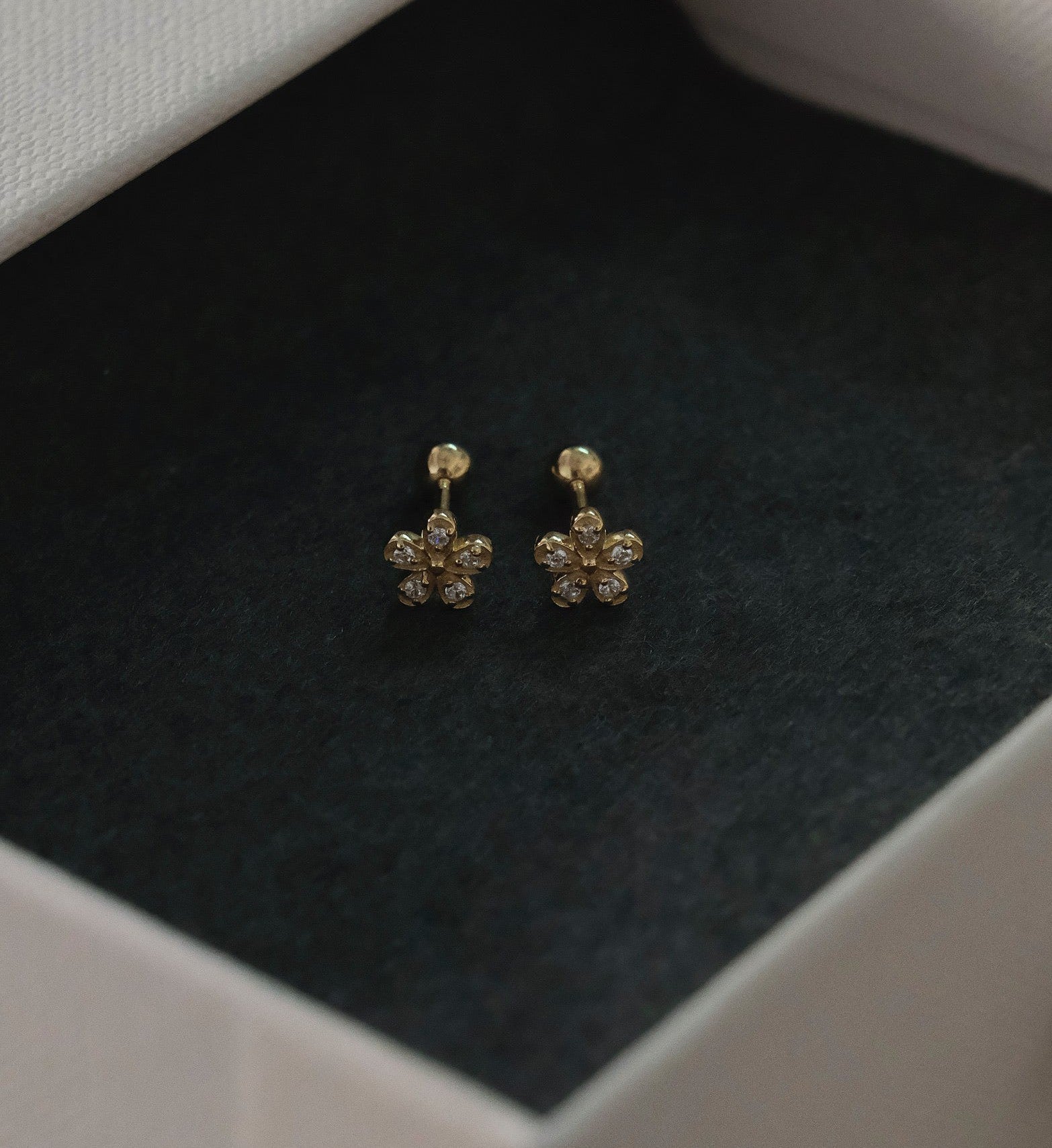 Flower Studs