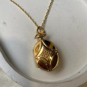 Vintage Oval Locket Necklace