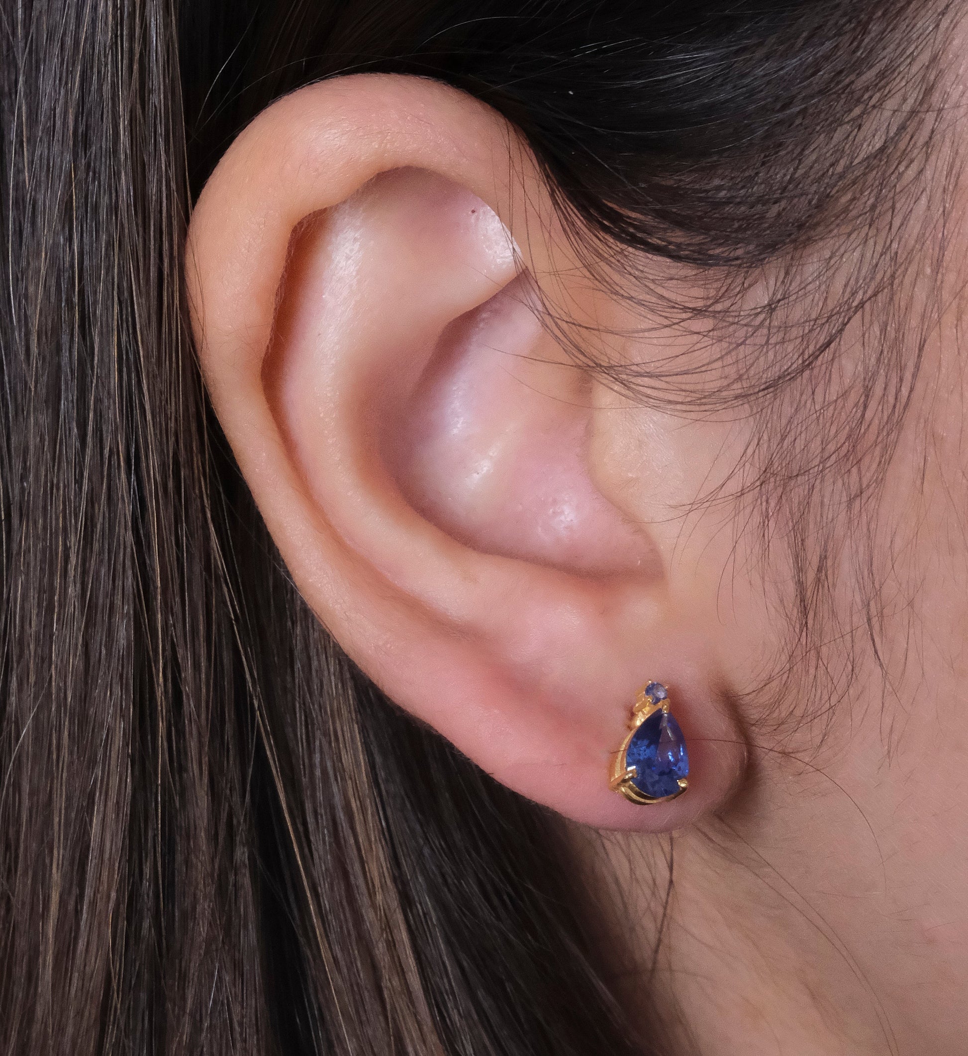 Sapphire Drop Studs