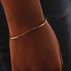 Cosset Bangle