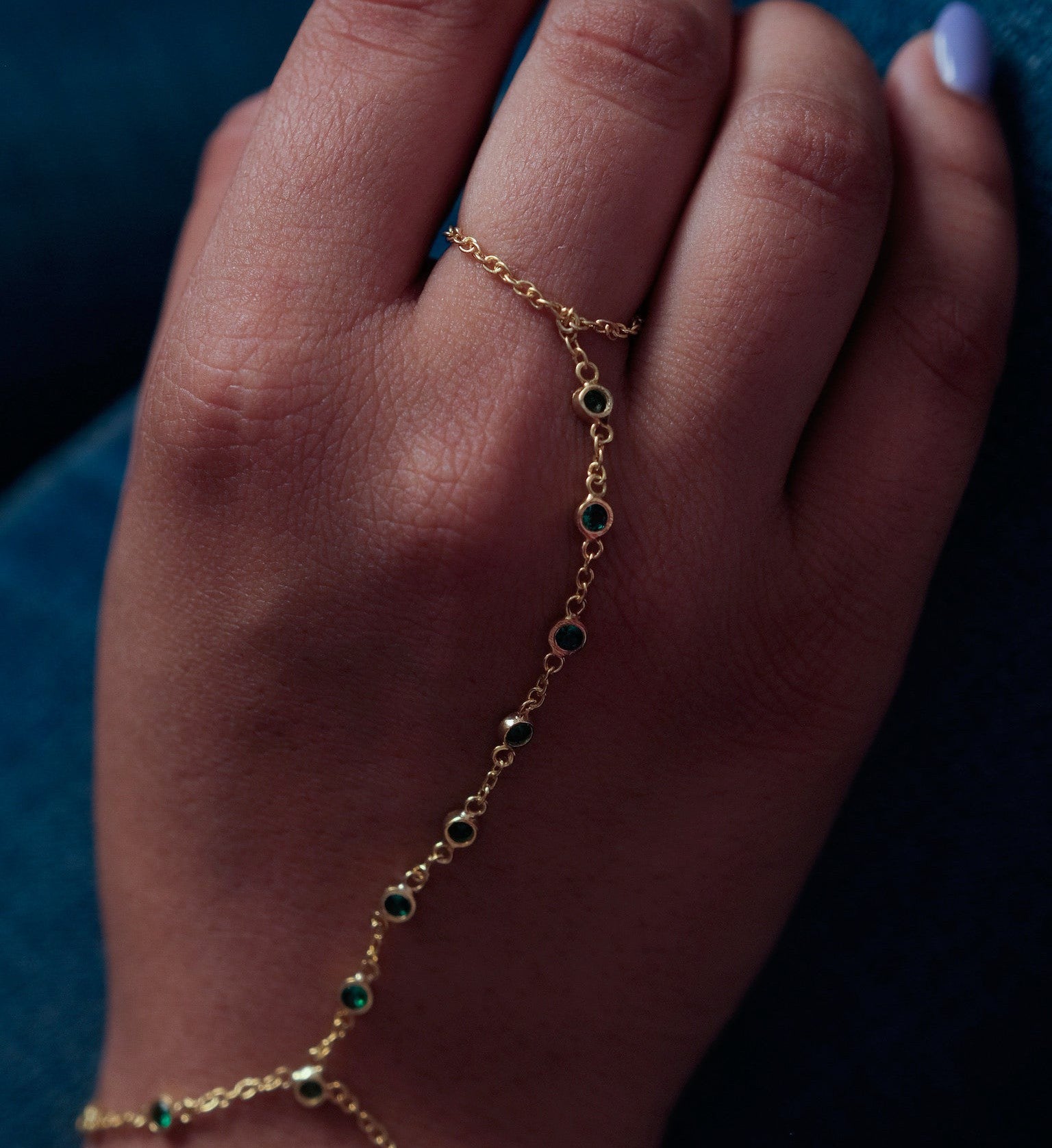 Emerald Hathfool-Bracelets-Anushka Jain Jewellery