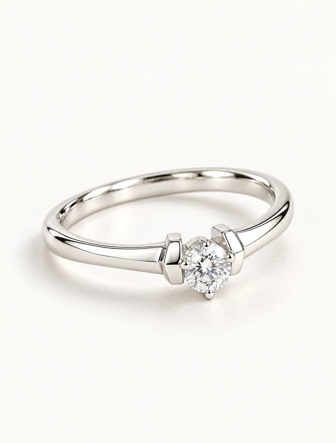 Eterna Solitaire Ring