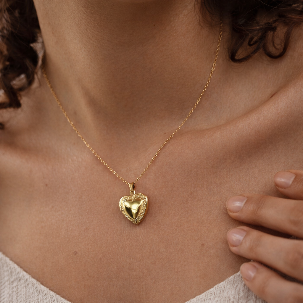 Heart Photo Locket-Anushka Jain Jewellery