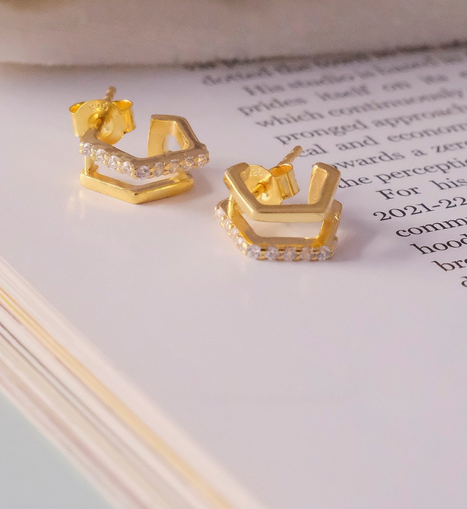 Hexagon Diamond Huggie-Huggie-Anushka Jain Jewellery