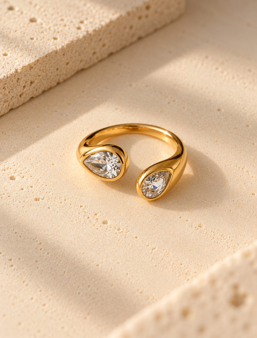 Toi Et Moi Bezel Open Ring