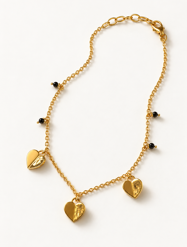 Minimal Heart Hand Mangalsutra