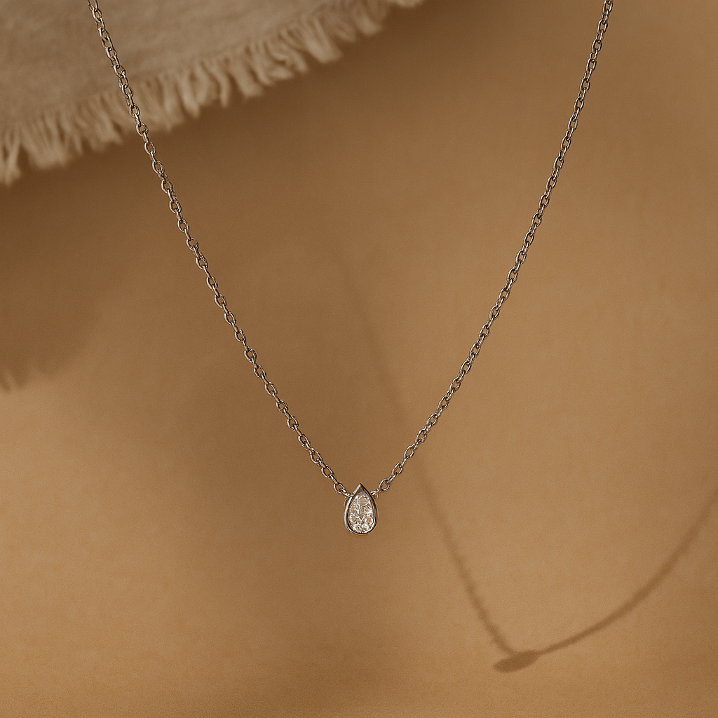 Pear Diamond Necklace-Pendants-Anushka Jain Jewellery