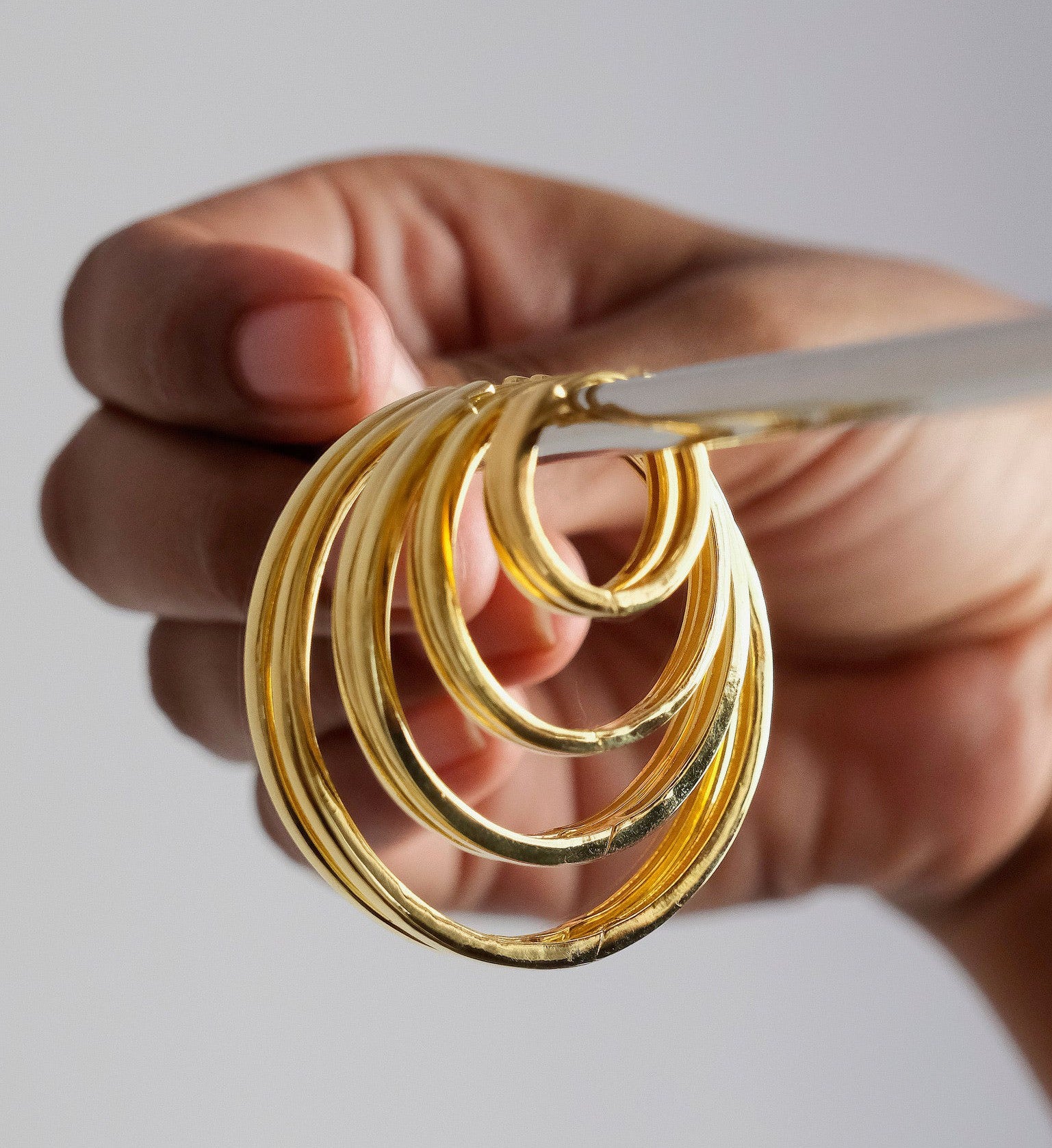 Plain Hoops-Huggie-Anushka Jain Jewellery