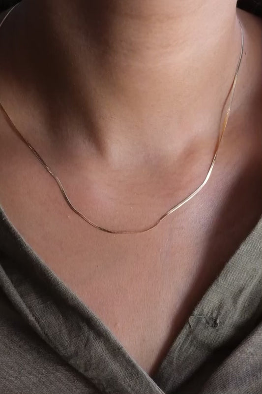 18k Thin Snake Chain