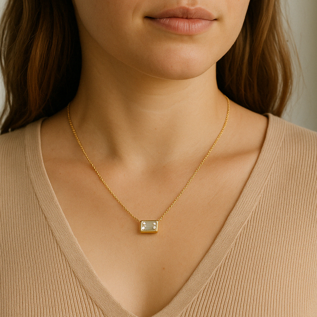 Rectangular Diamond Necklace-Pendants-Anushka Jain Jewellery
