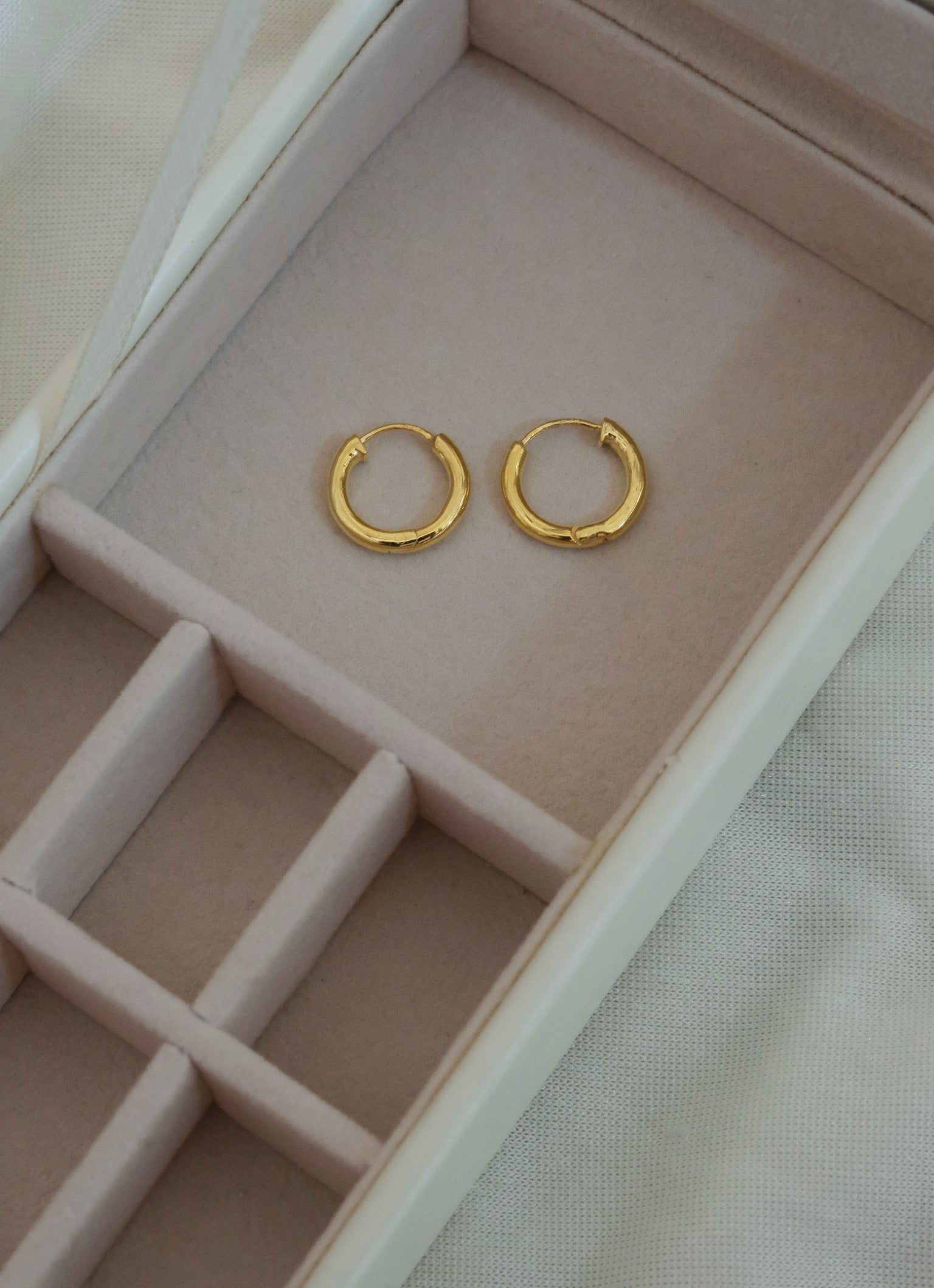 Small Hoops-Hoops-Anushka Jain Jewellery