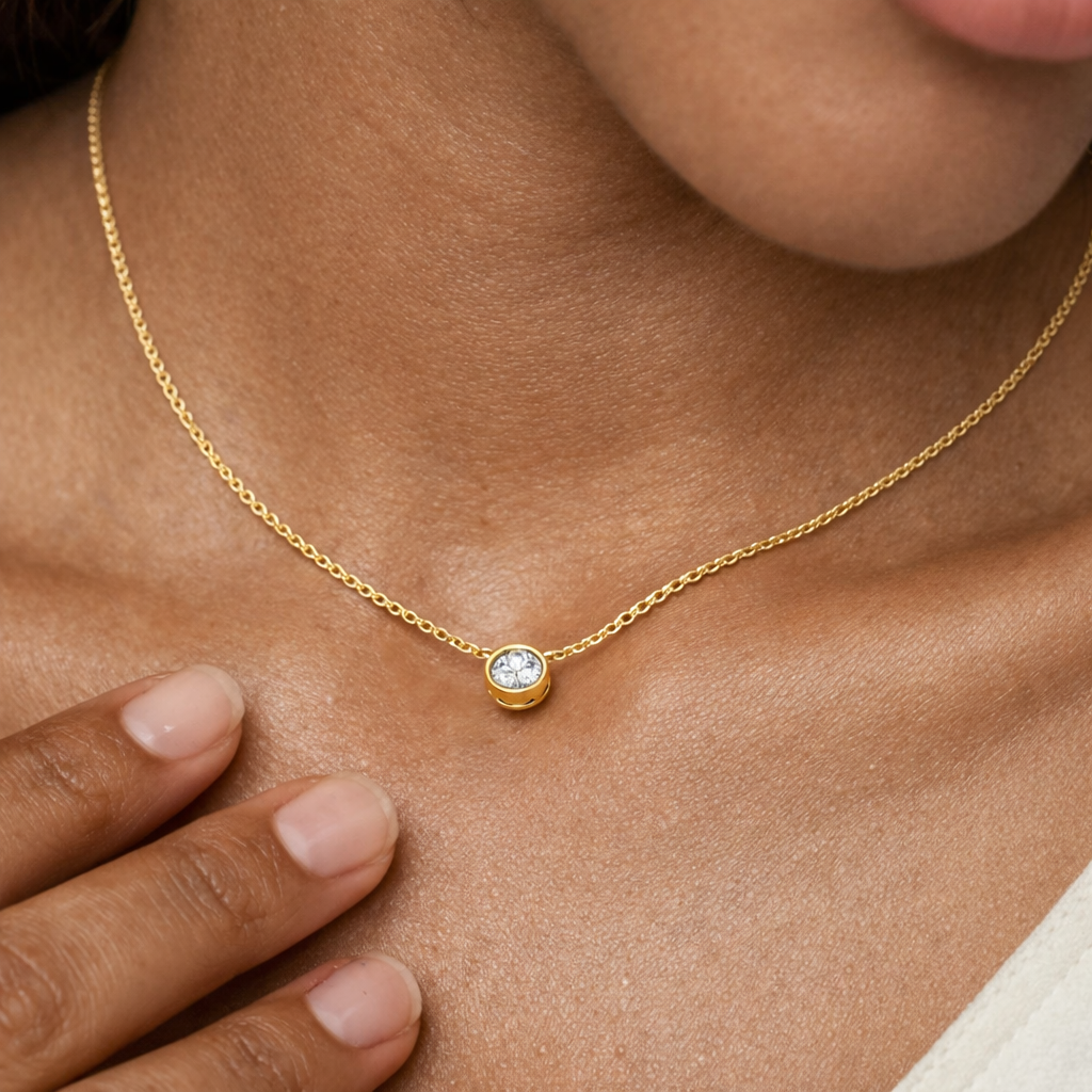 Solo Diamond Necklace-Pendants-Anushka Jain Jewellery