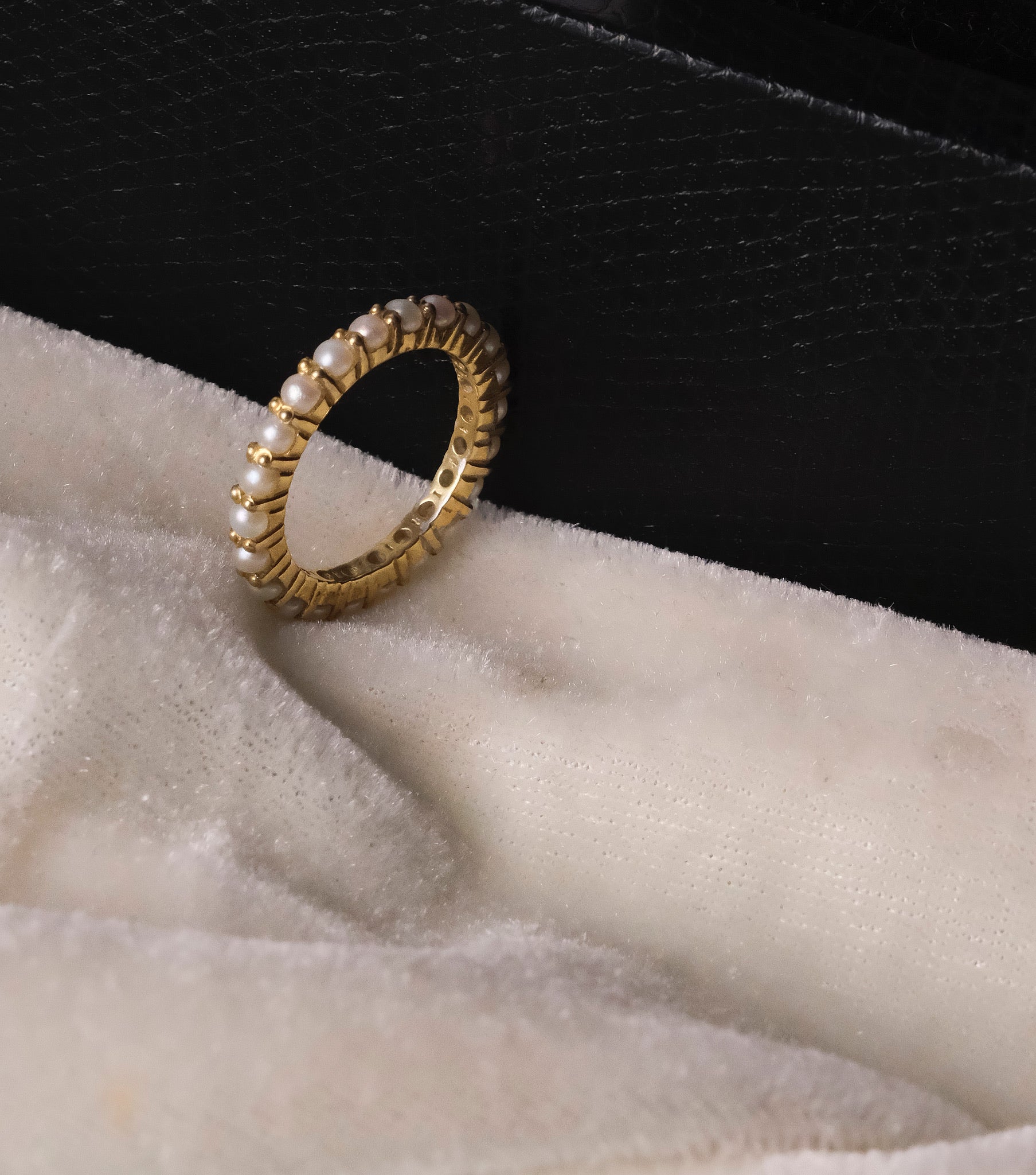 Thin Pearl Ring-Rings-Anushka Jain Jewellery