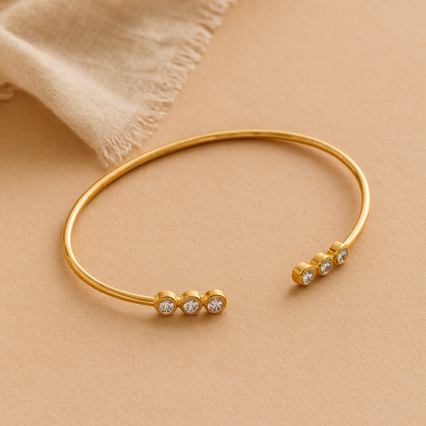 Tri Diamond Cuff-Bracelets-Anushka Jain Jewellery