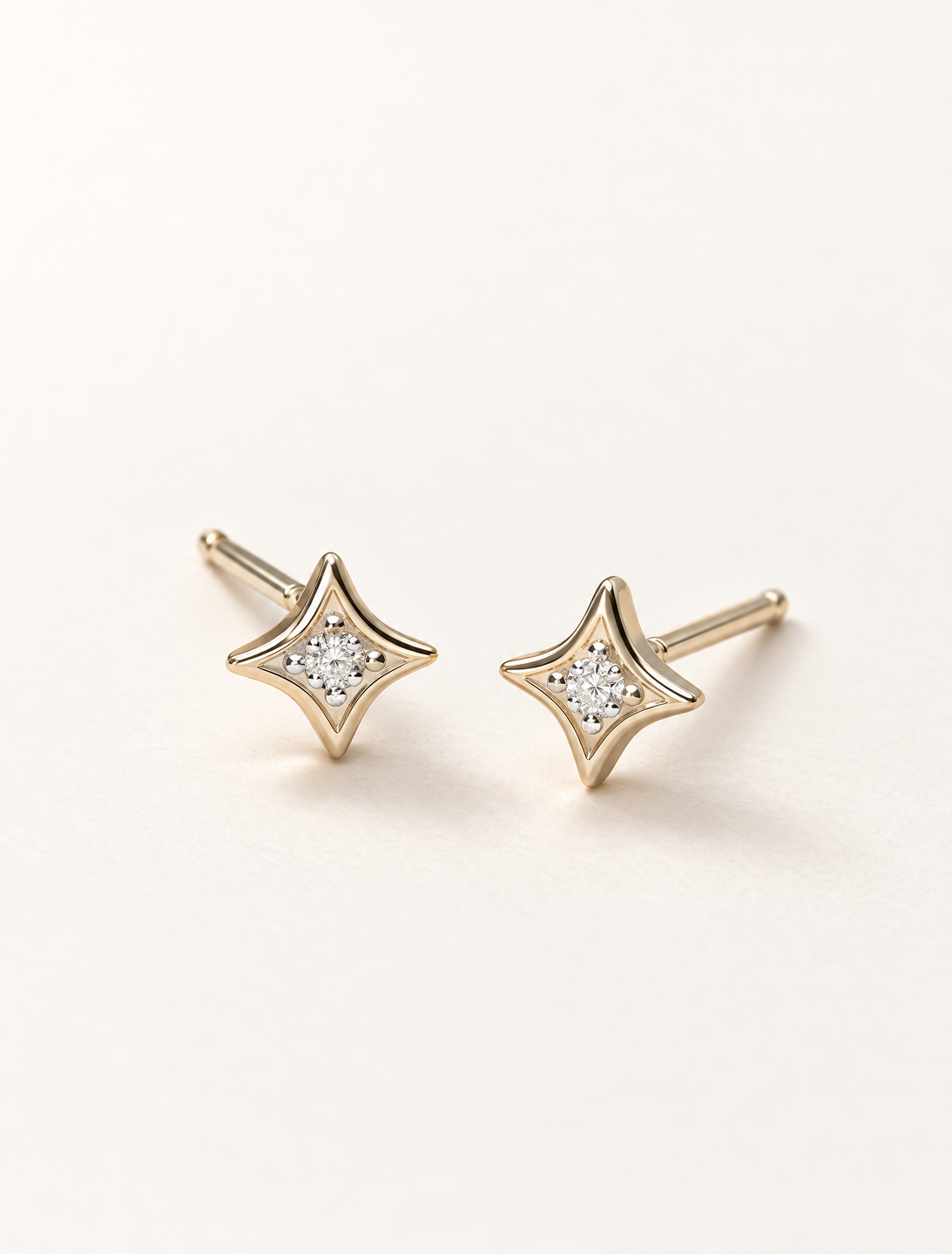 Twinkle Diamond Studs